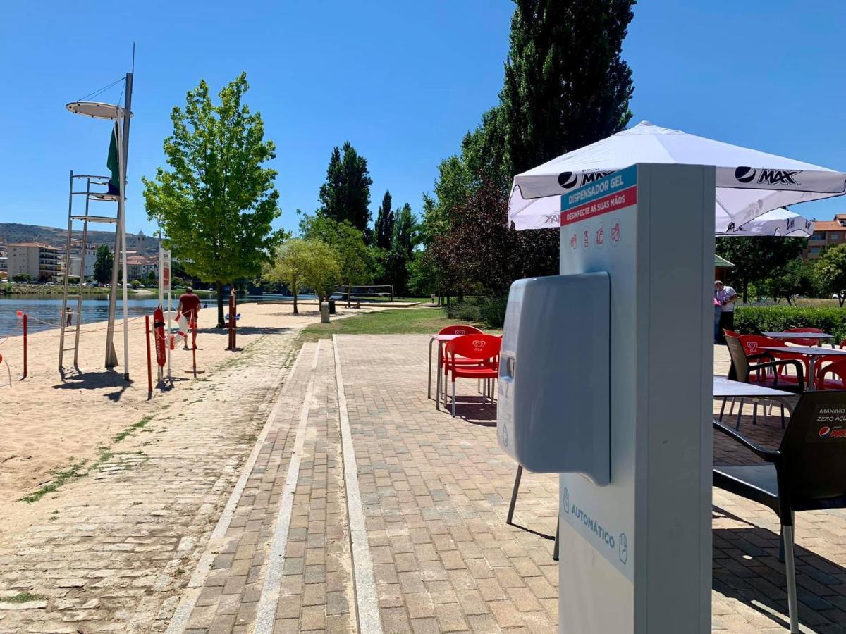 Apartamento Trav. Santa Luzia Mirandela Eksteriør bilde