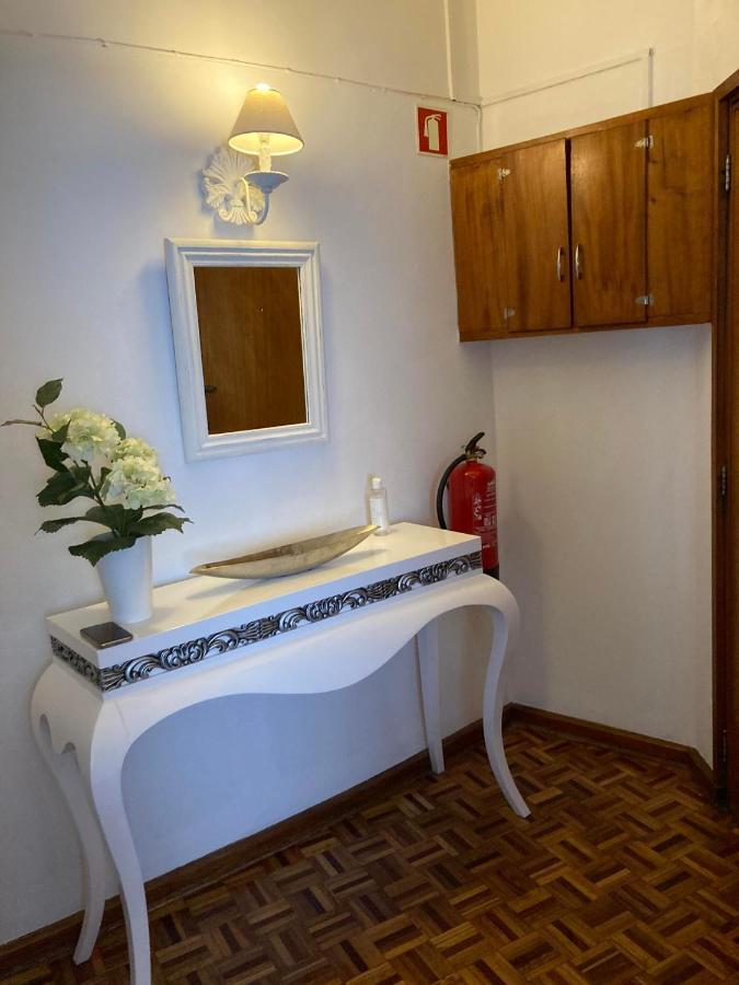 Apartamento Trav. Santa Luzia Mirandela Eksteriør bilde