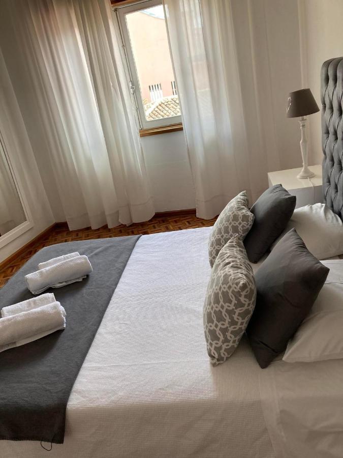 Apartamento Trav. Santa Luzia Mirandela Eksteriør bilde